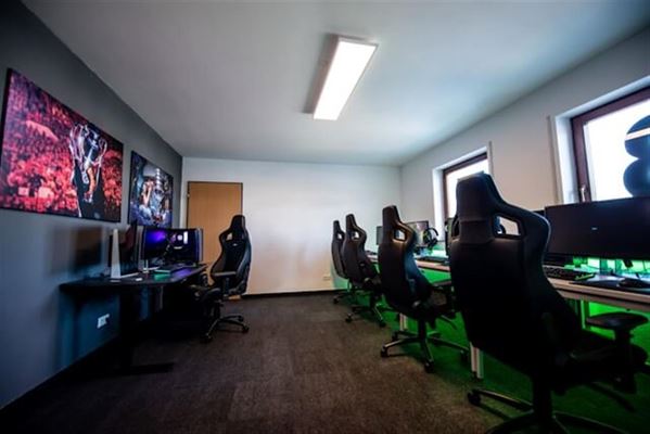 Brug den bedste gamer stol til konkurrence