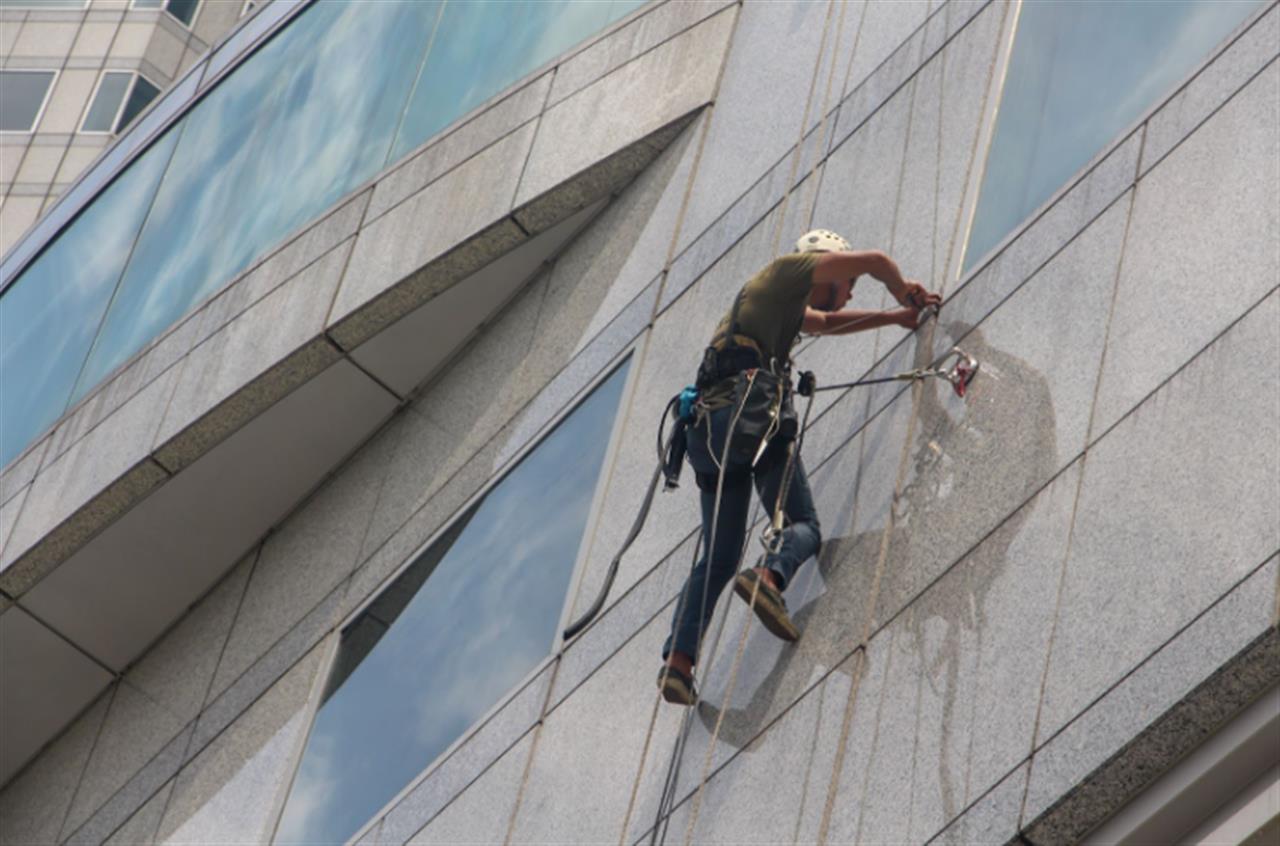 Gode grunde til at få hjælp til vinduespudsning